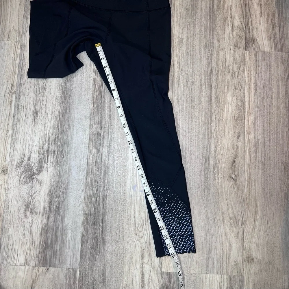 Lululemon Women's Black Leggings Size‎ 6